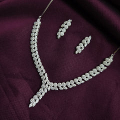 925 Sterling Silver Exclusive Y-Shape Design Jewellery Set