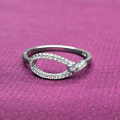 Elegant Loop Shine 925 Sterling Silver Ring