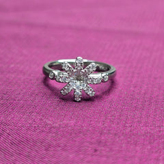 Daisy Shine 925 Sterling Silver Ring
