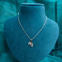 925 Sterling Silver Cute Twin Leaf Necklace