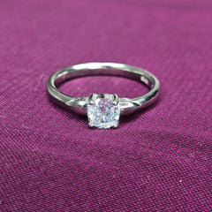 Graceful Princess Solitaire 925 Sterling Silver Ring