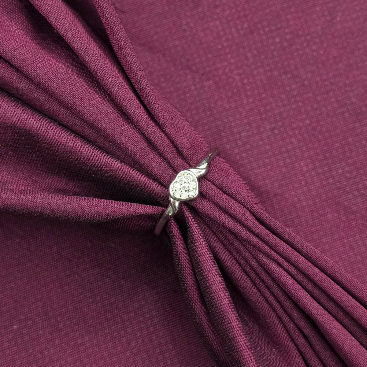 925 Sterling Silver Heart Shine Ring