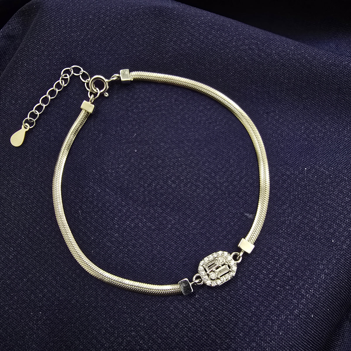 925 Sterling Silver Minimal CZ Bracelet