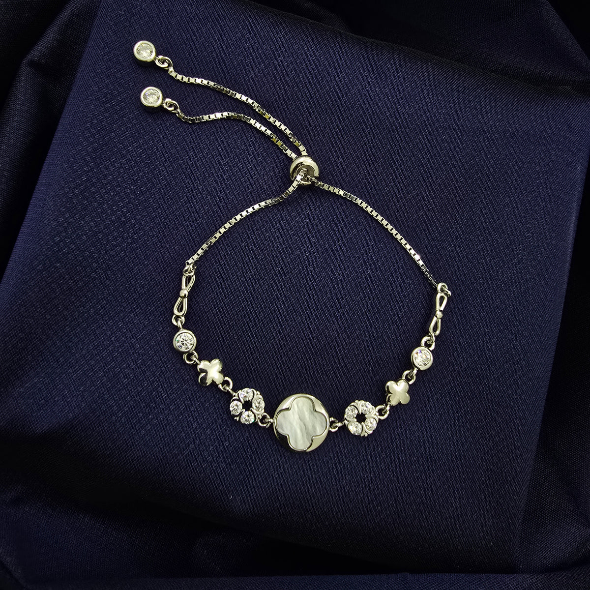 925 Sterling Silver Floral Shine Bracelet