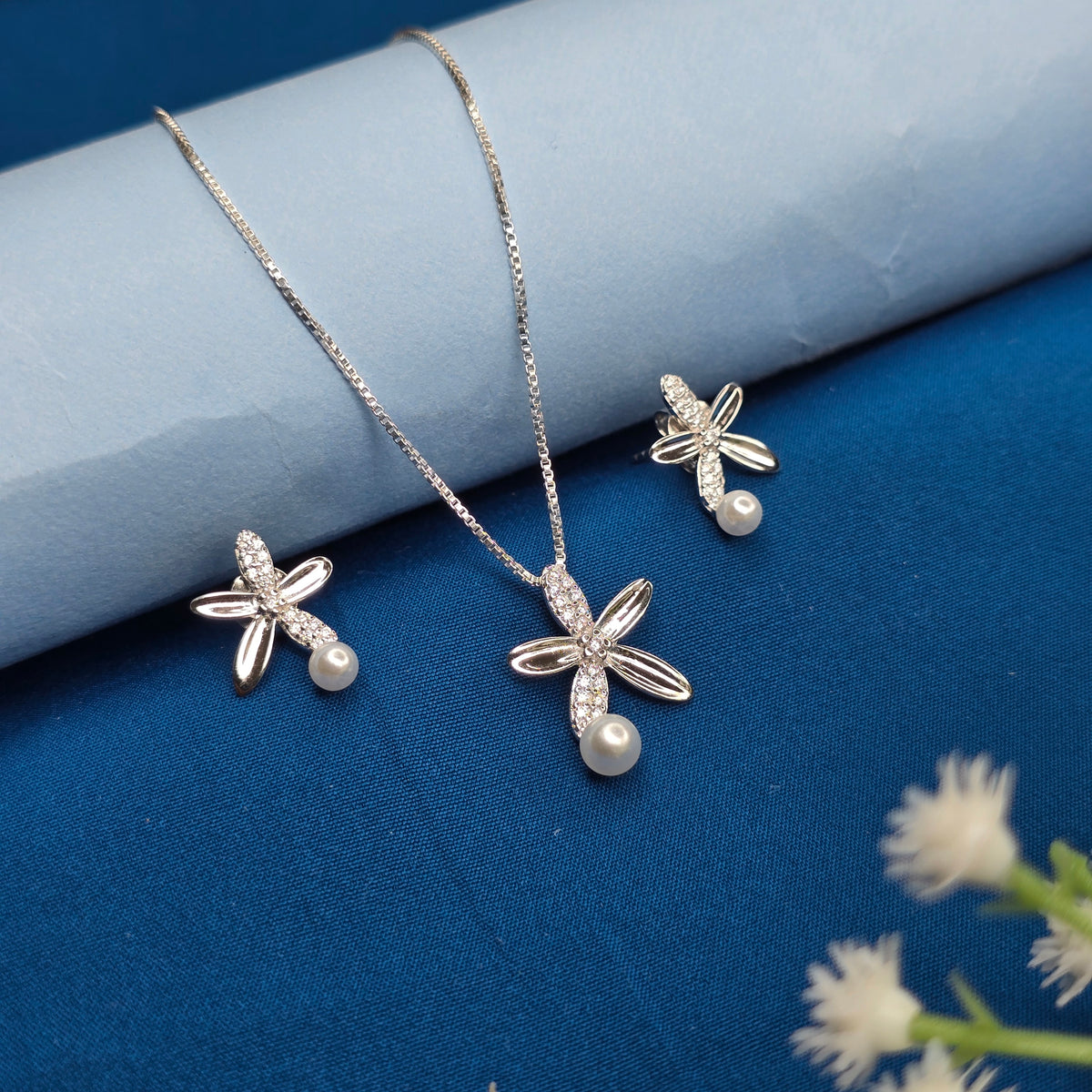 925 Silver Sparkle Pearl Pendant Set