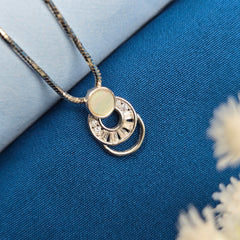 925 Sterling Silver Elegant MOP Pendant Set